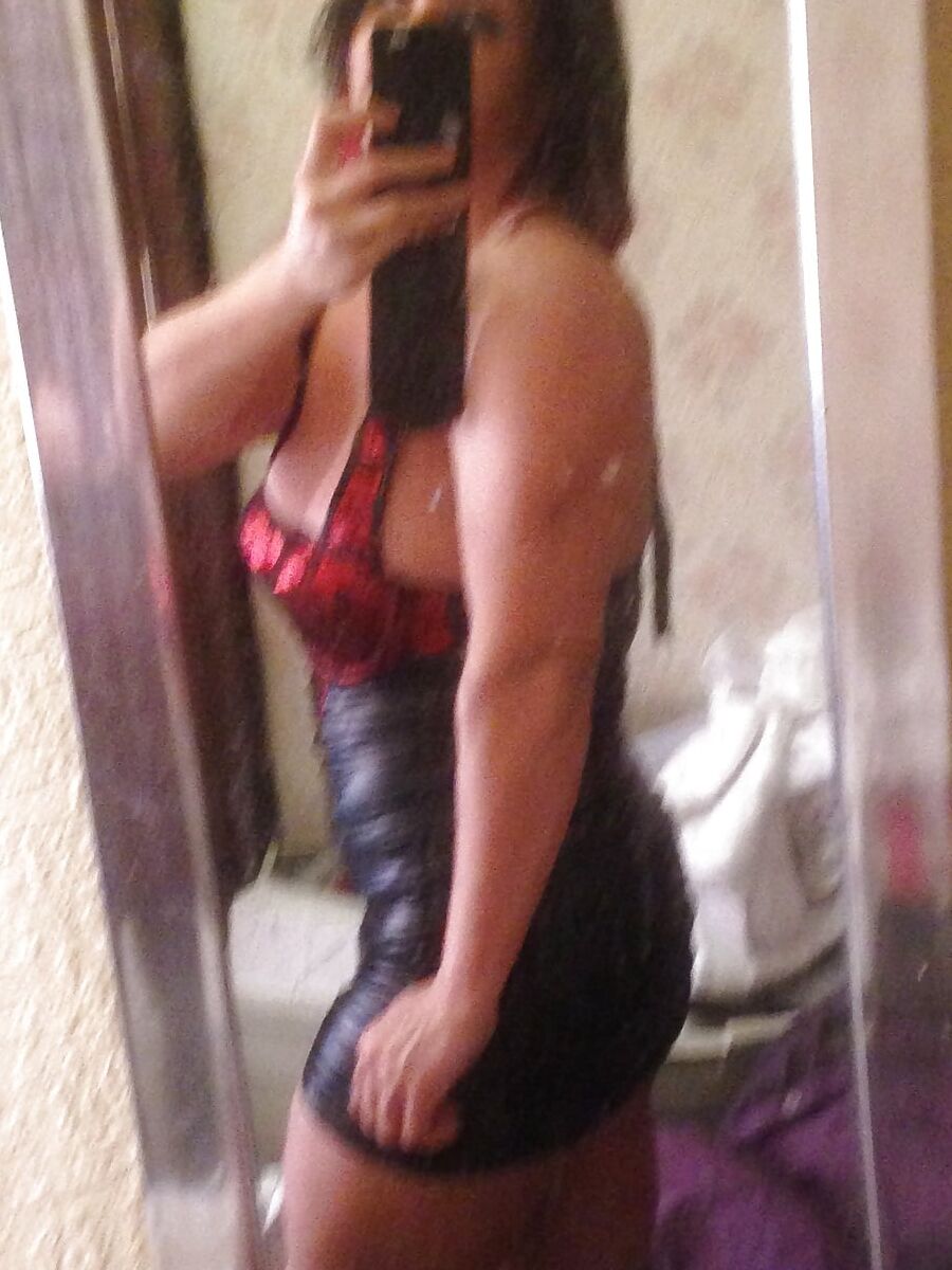Me out showing pussy tits in public tabbyanne 2013