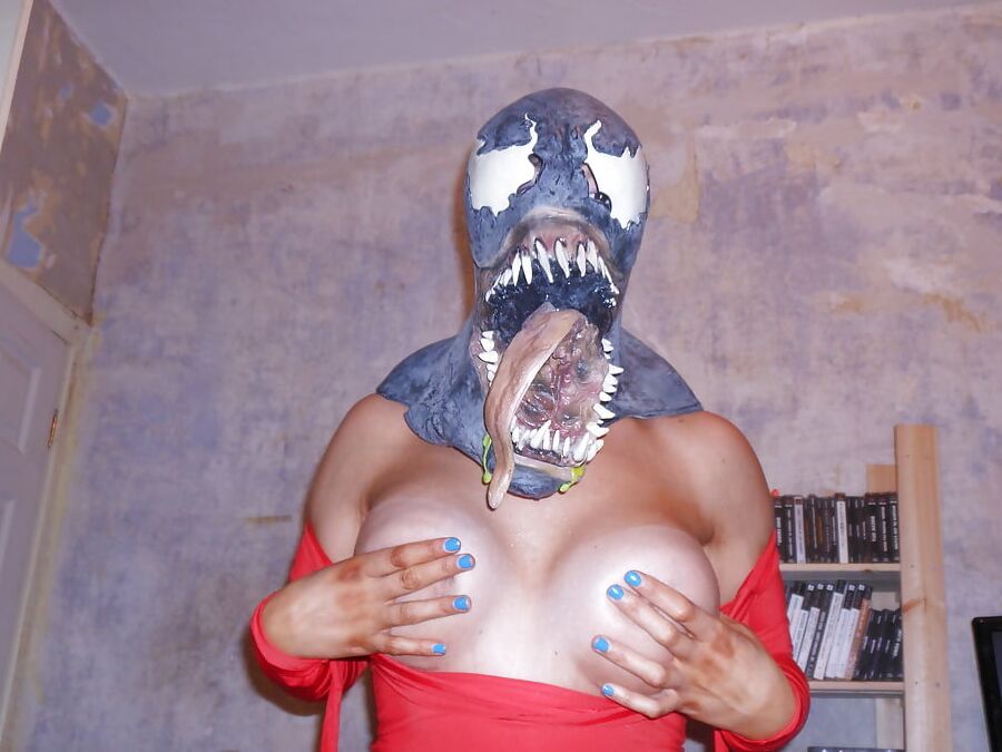 Sexy cosplay slut tabbyanne masked whore