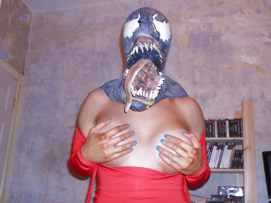 Sexy cosplay slut tabbyanne masked whore