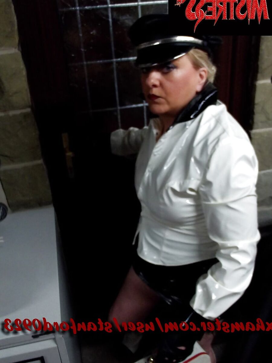 MISTRESS MORITZ