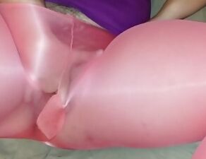 Fingering Pussy in Pantyhose Leggings