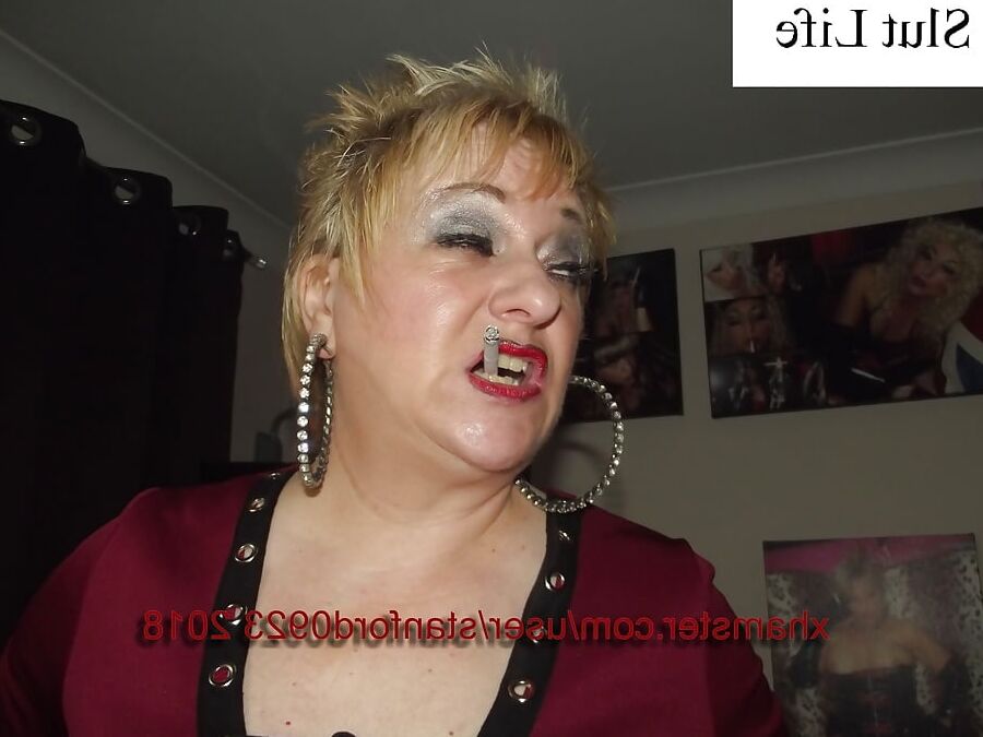 SLUT WIFE 2018