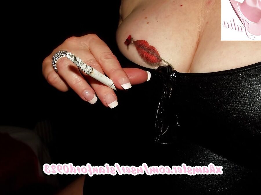 SLUT JULIA