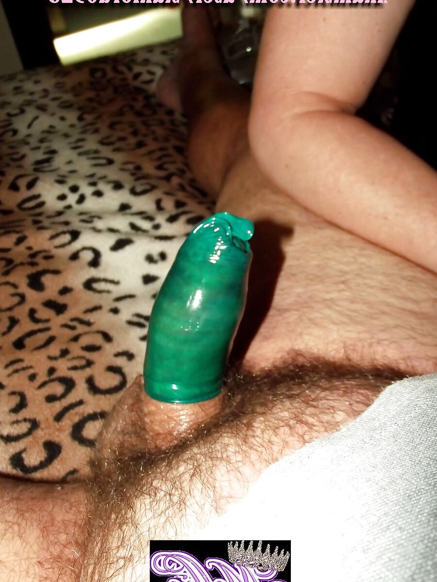 MOLLIE CONDOM SLUT PT 2