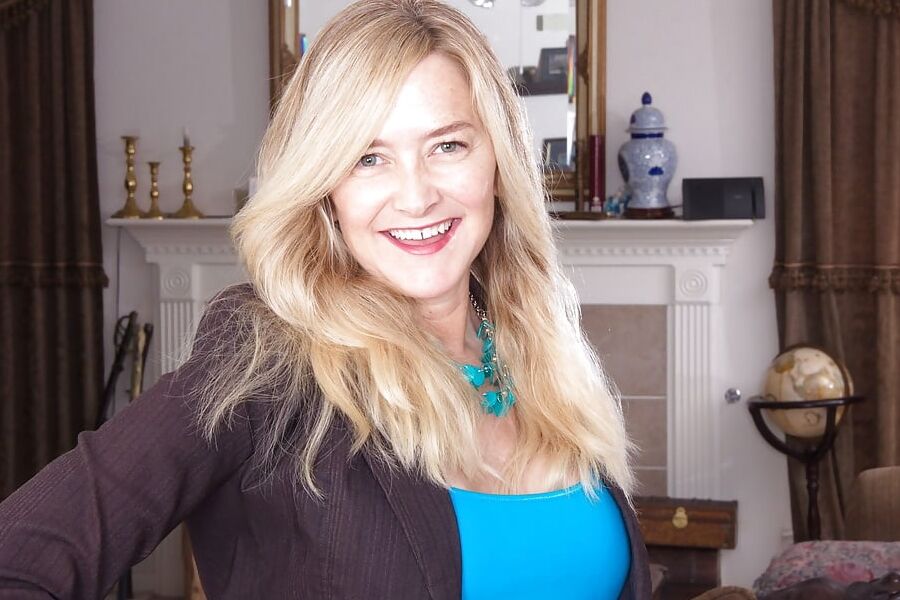 Next door milfs from the USA part 01