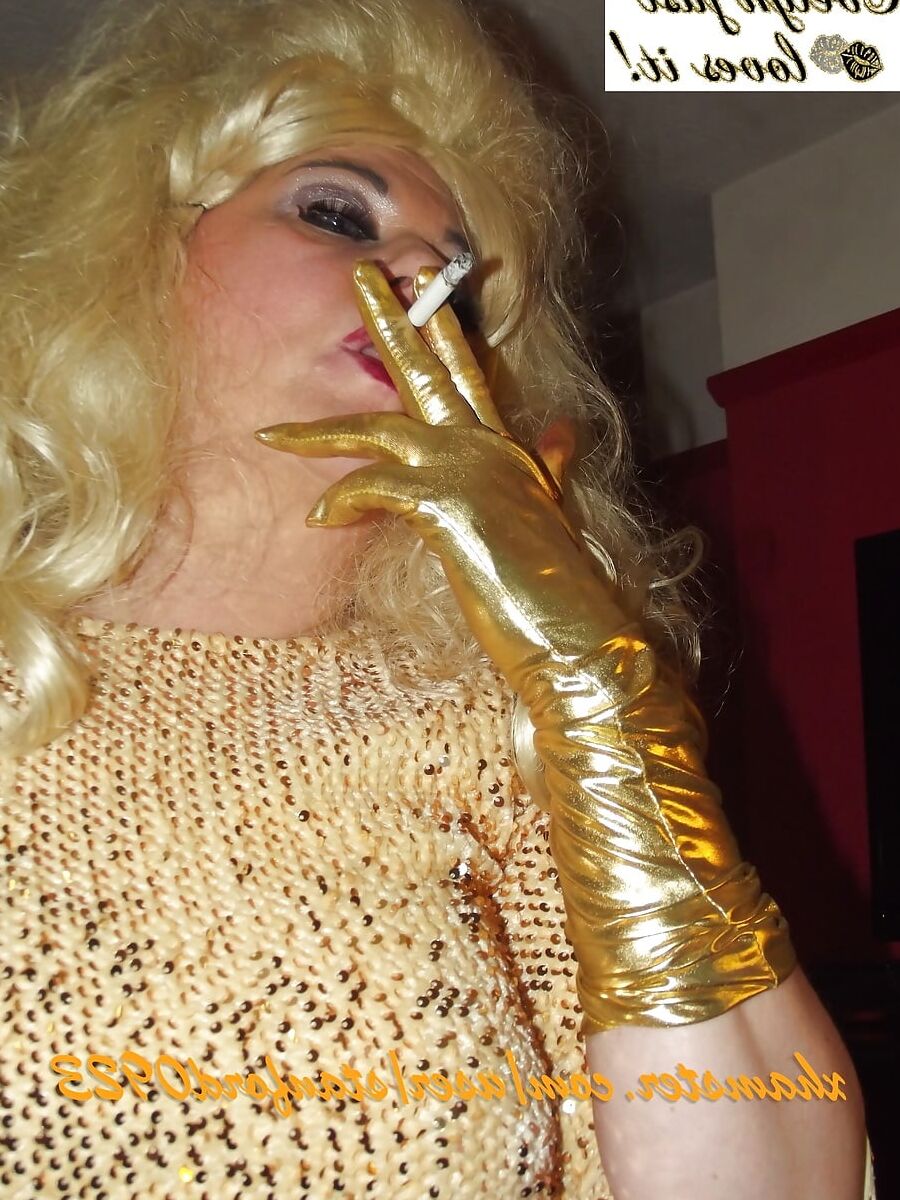 SLUT EVELYN