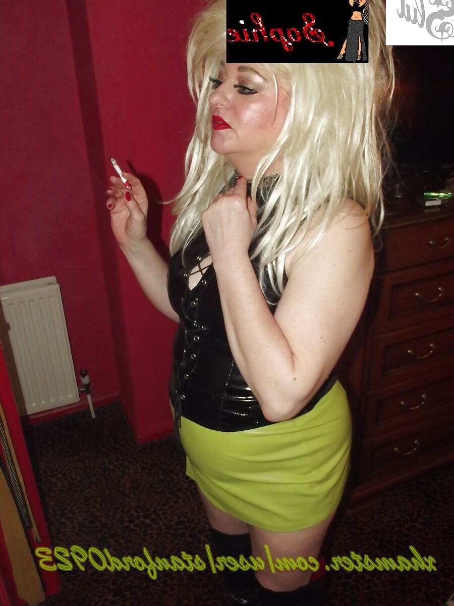 SLUT SOPHIE