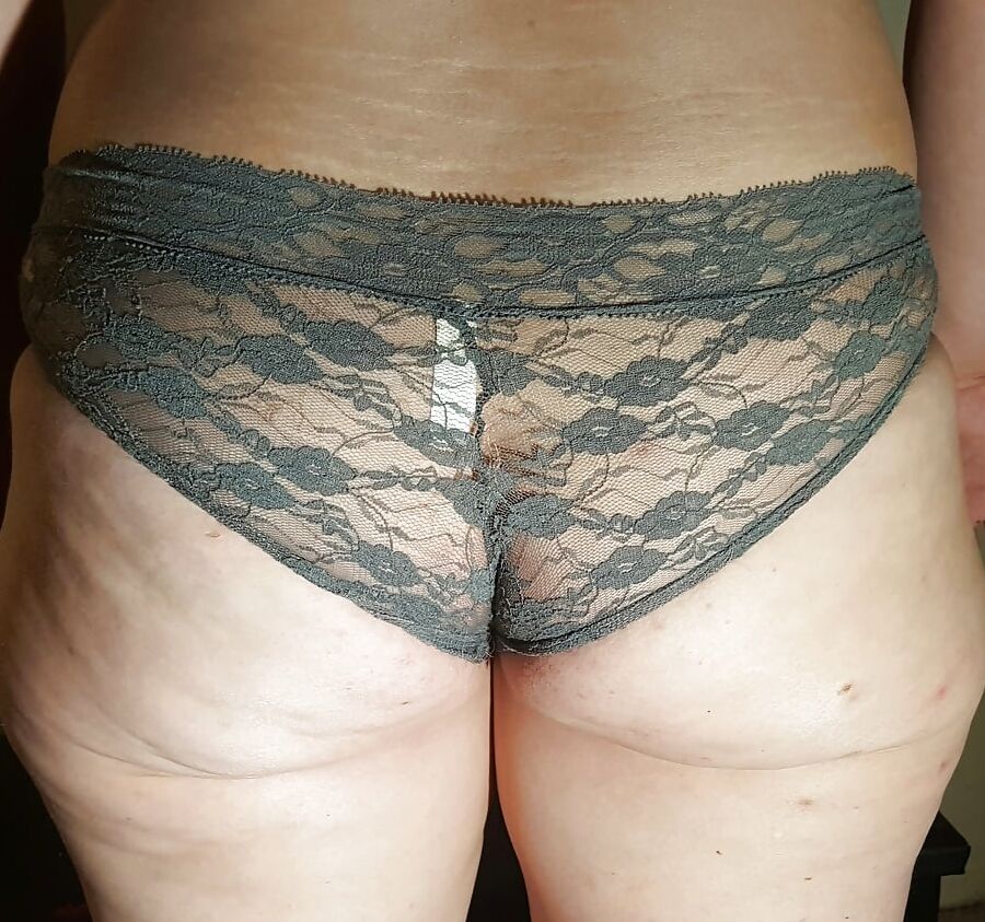 Hairy Pussy Panties and Tits