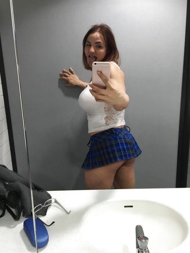 Showing off my big ass and tits in public bathroom Tabbyanne