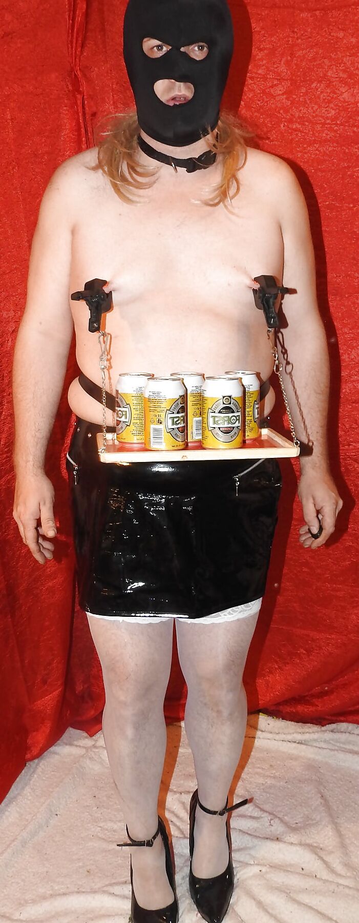 Slut Bitch Served in Pub