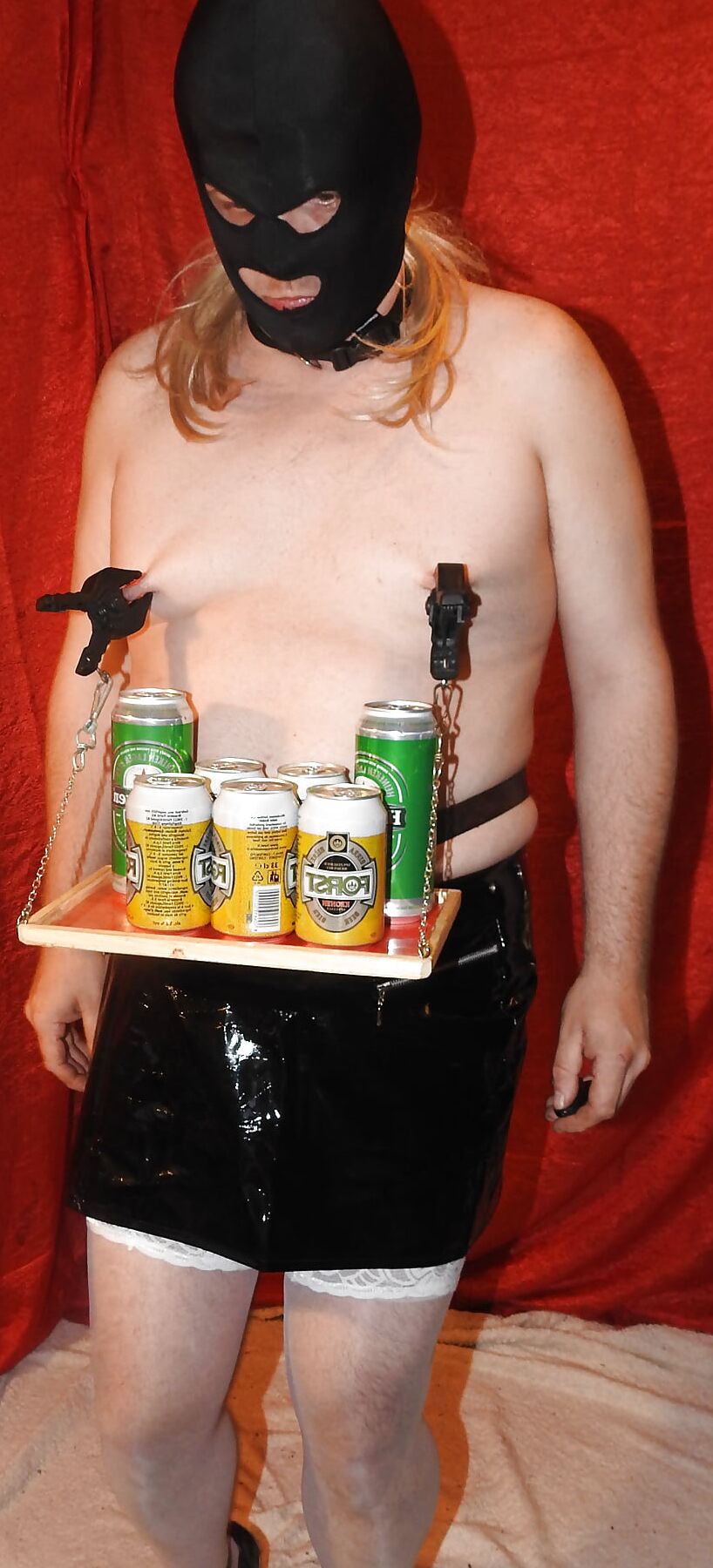 Slut Bitch Served in Pub