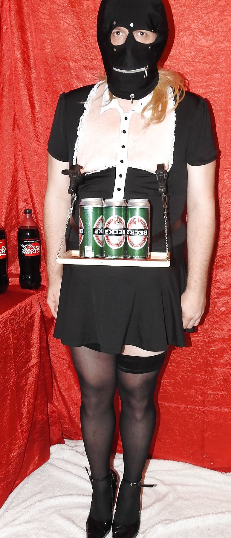 SissyMaid Serve Beer