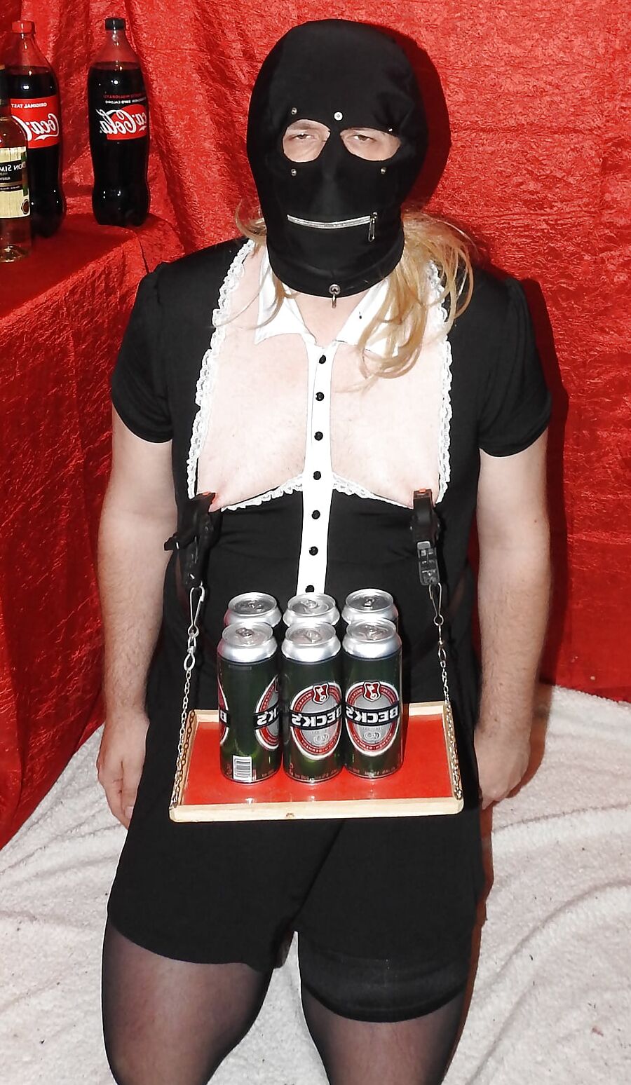 SissyMaid Serve Beer