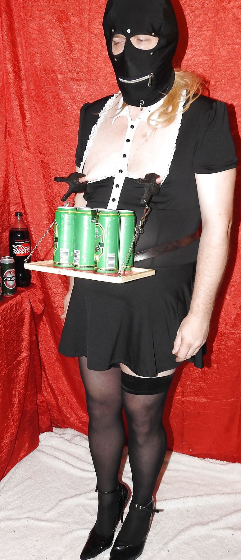 SissyMaid Serve Beer