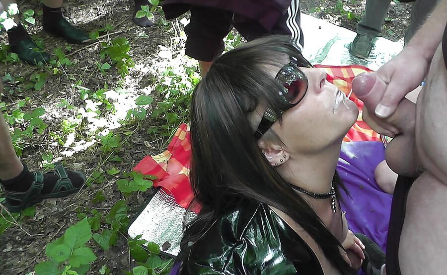 Dogging Marion fucked by strangers in public