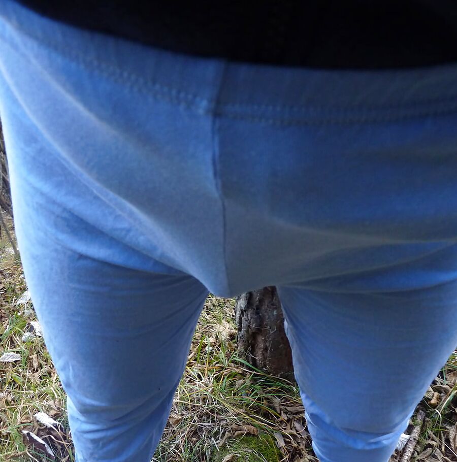 Outdoor Pissing for Mistress Celine