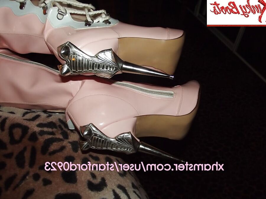 PINK NEW BOOTS
