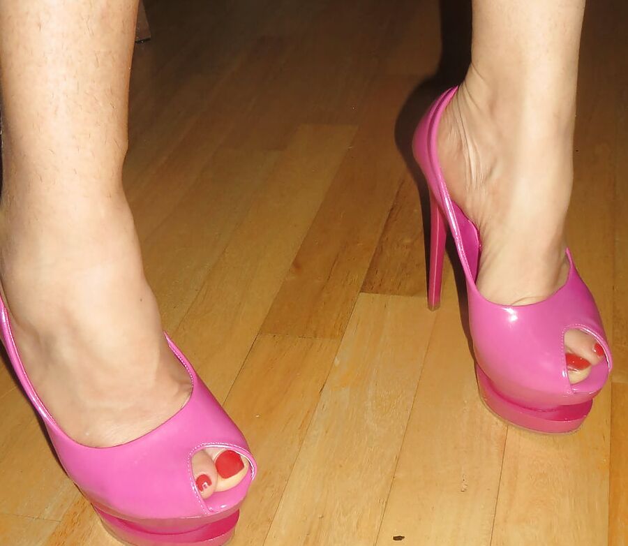 My wifes pink heels