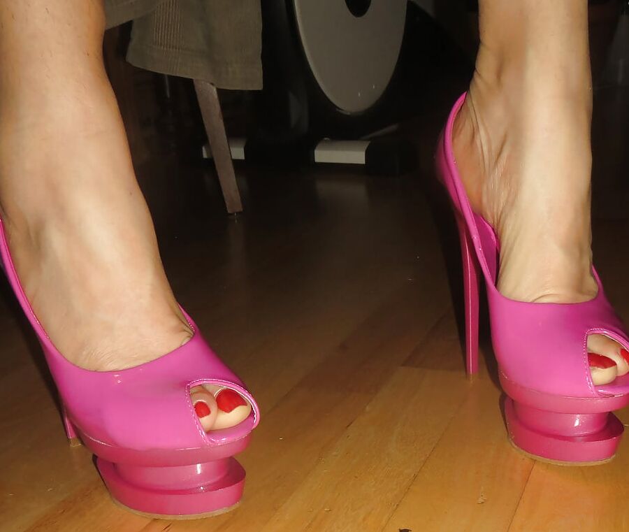 My wifes pink heels
