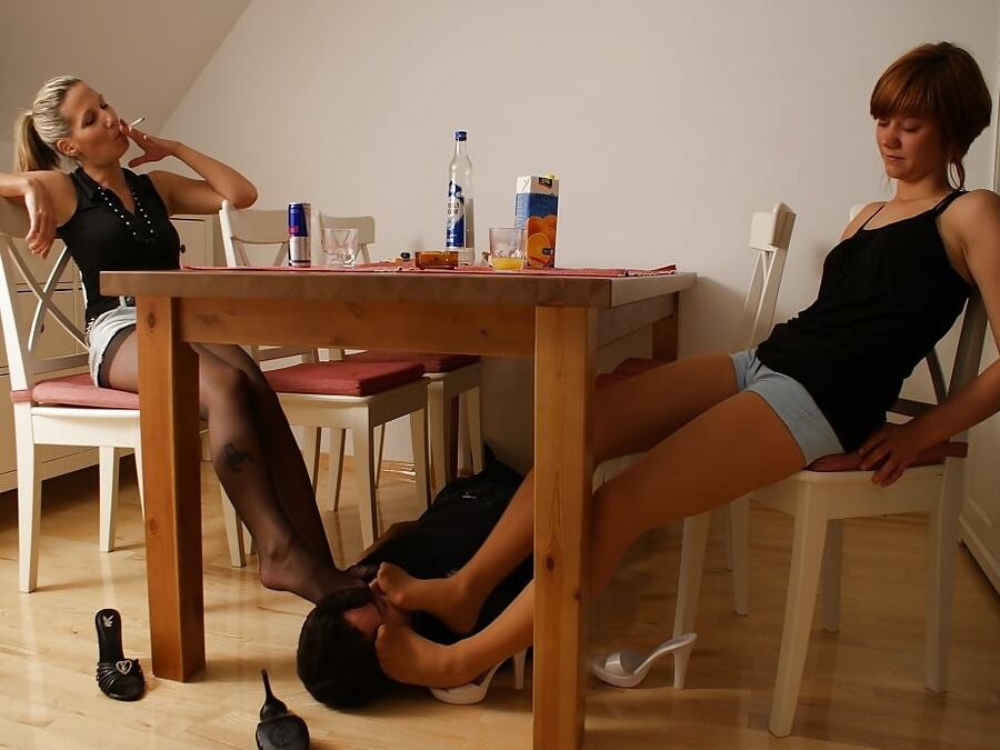 Nylon Feet Smelling