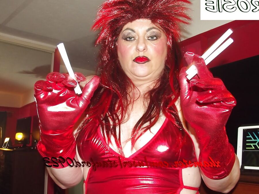 ROSIE SMOKING FETISH SLUT PT2