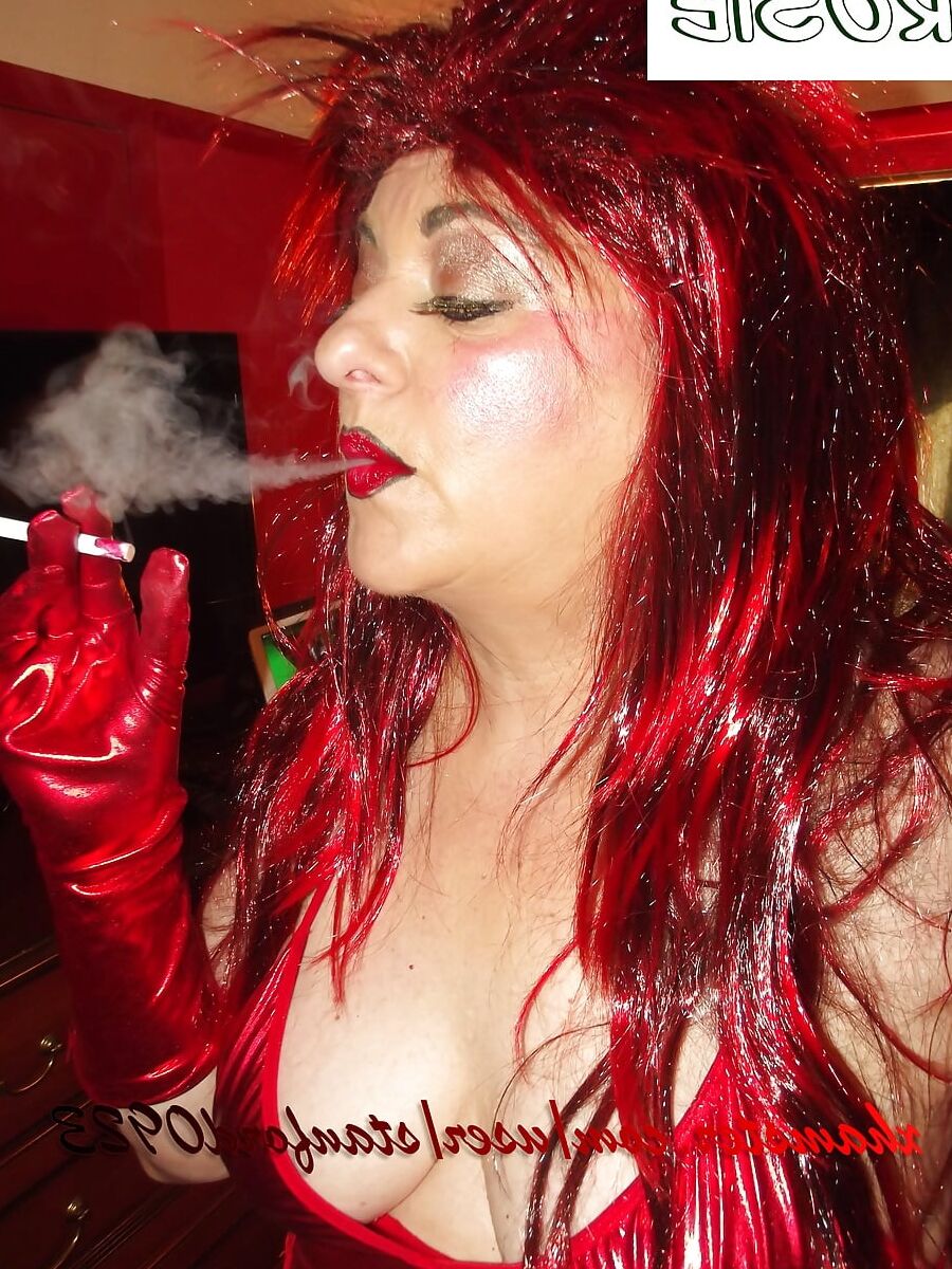 ROSIE SMOKING FETISH SLUT PT1