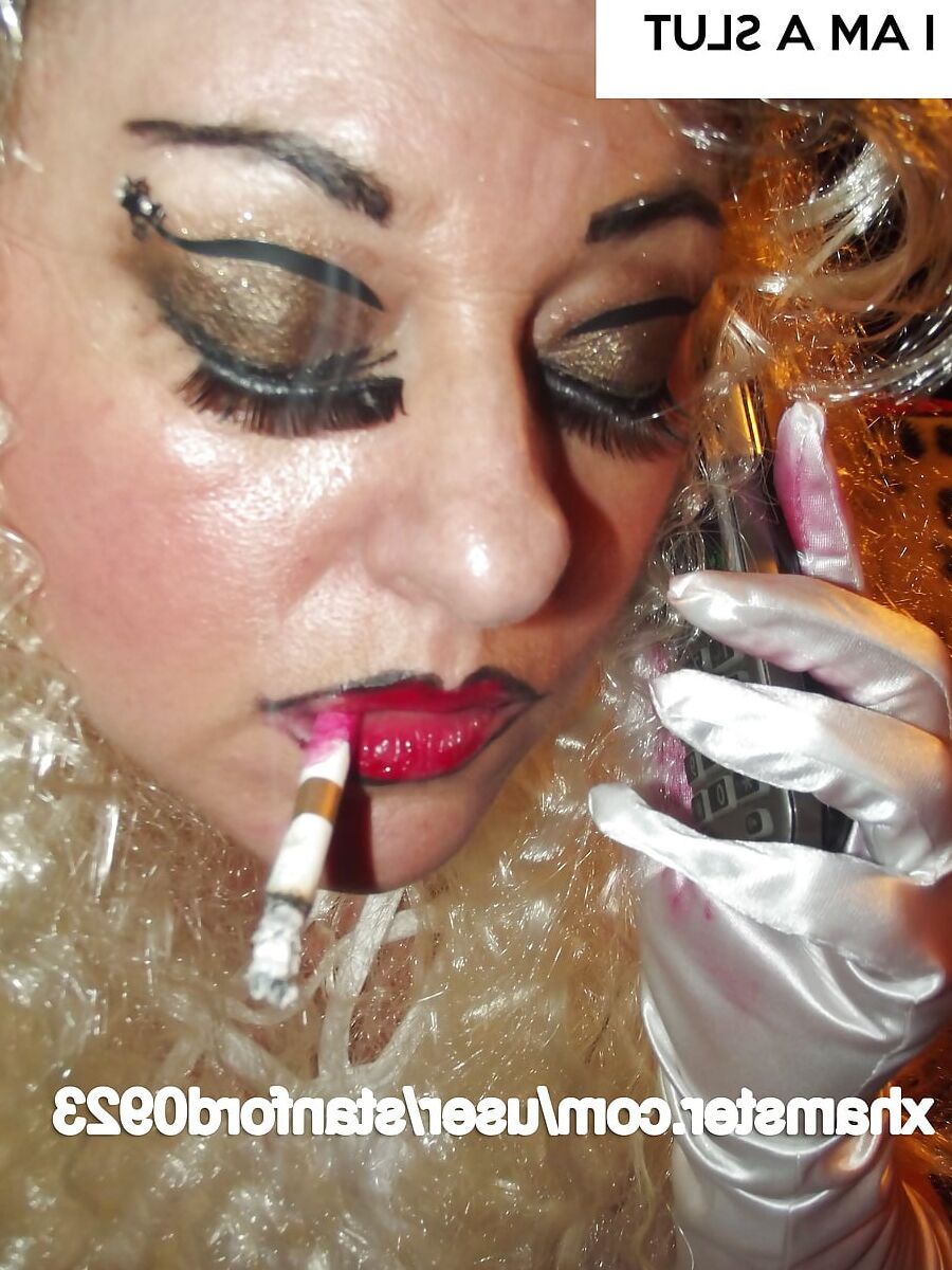 WHITE SLUT SMOKING PT2