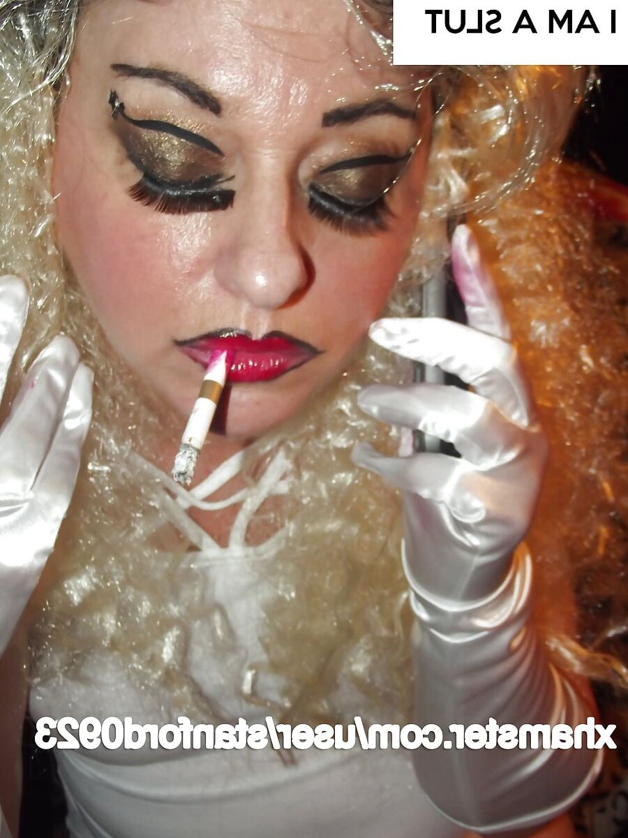 WHITE SLUT SMOKING PT2