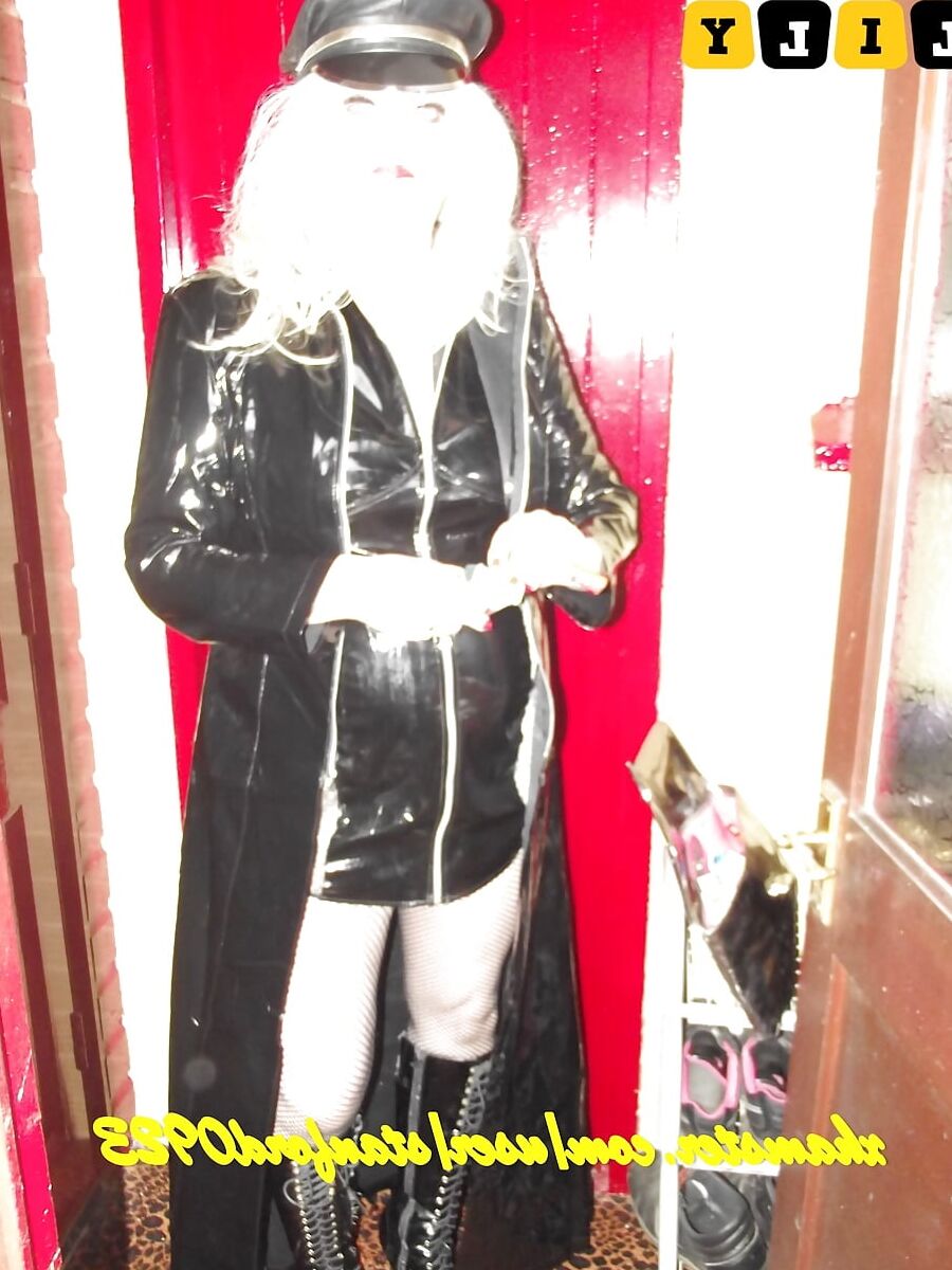 MISTRESS LILY