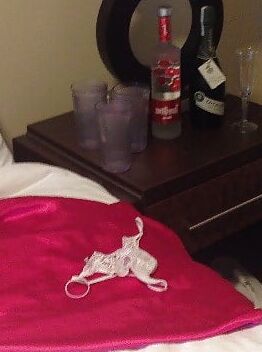 Photos from my Interracial hookup while on vacation story