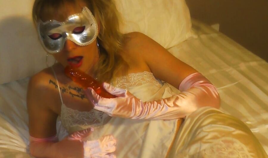 December 5 video stills