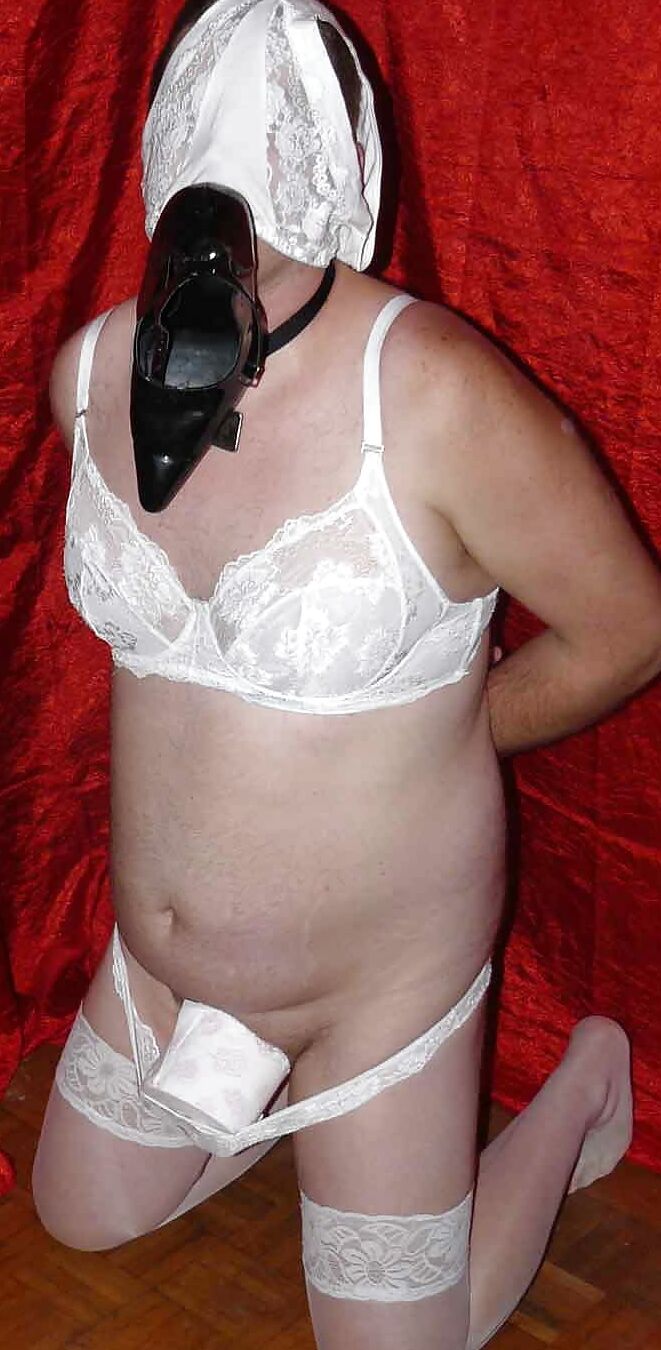 Brush bath Humiliation by Mistress Celine