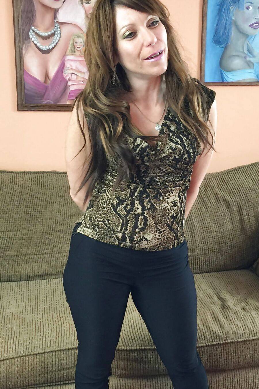 Petite MILF Brandi in tight pants