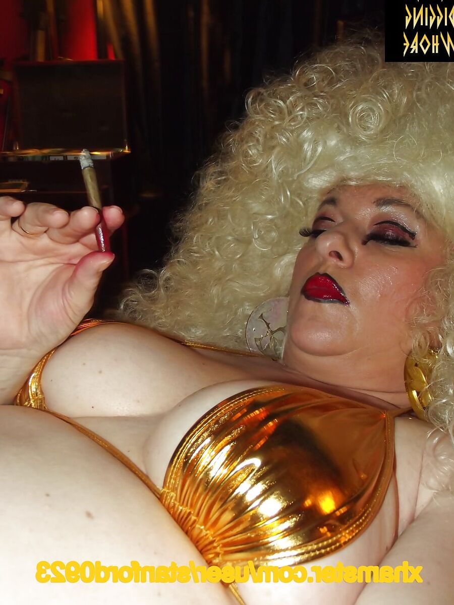GOLD DIGGING WHORE PT2