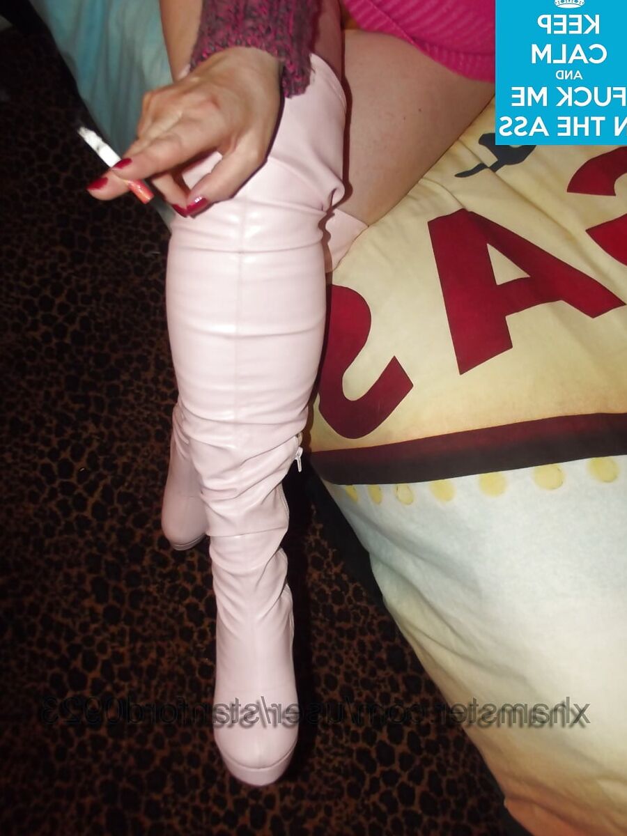 MRS C ARSE FUCK SLUT