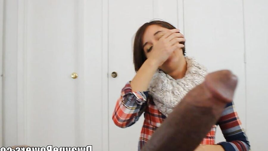 Amateur White Babe Fucks a BBC