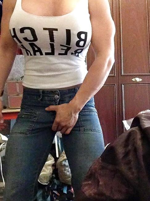 Tabbyanne Sexy Muscle pics