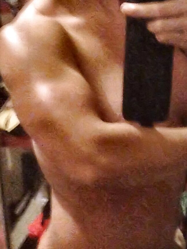 Tabbyanne Sexy Muscle pics