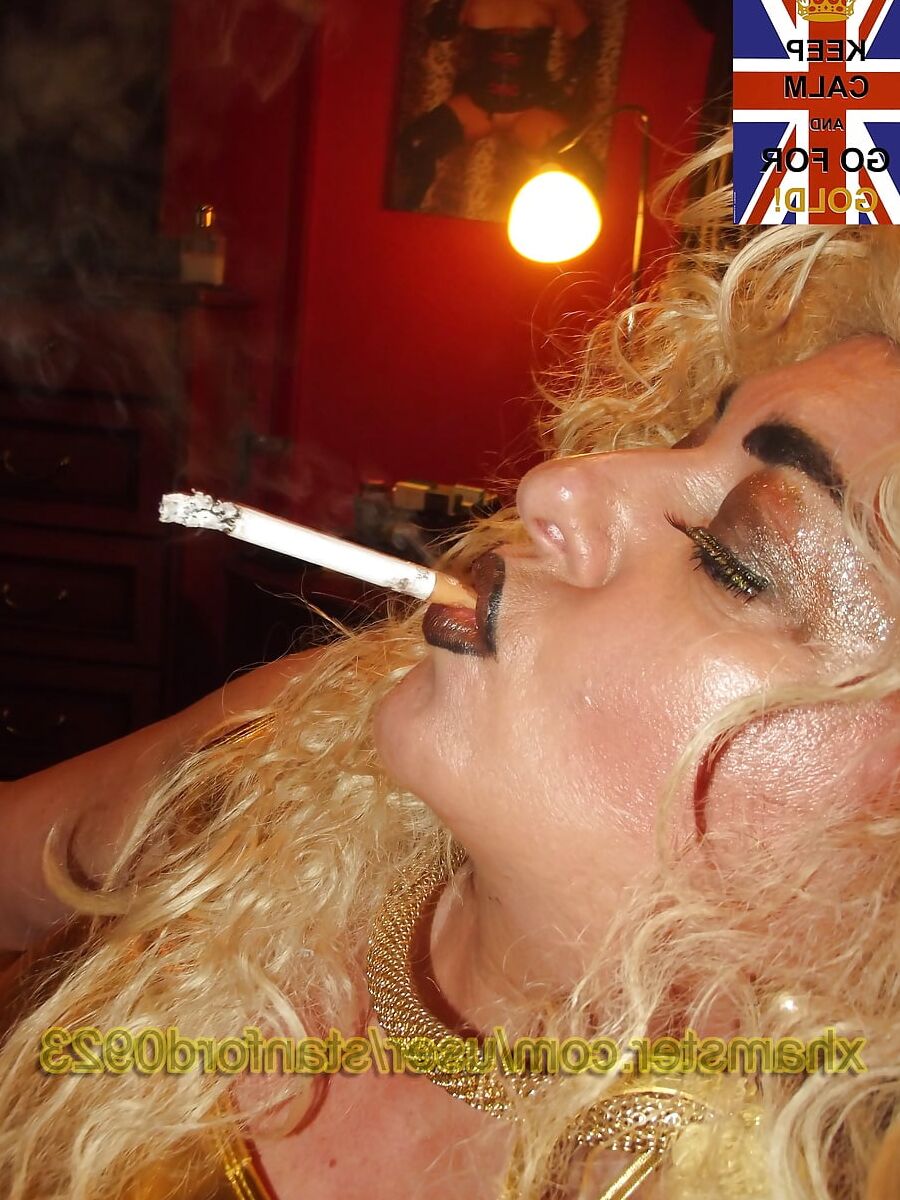 GLORY GOLD SLUT PT2