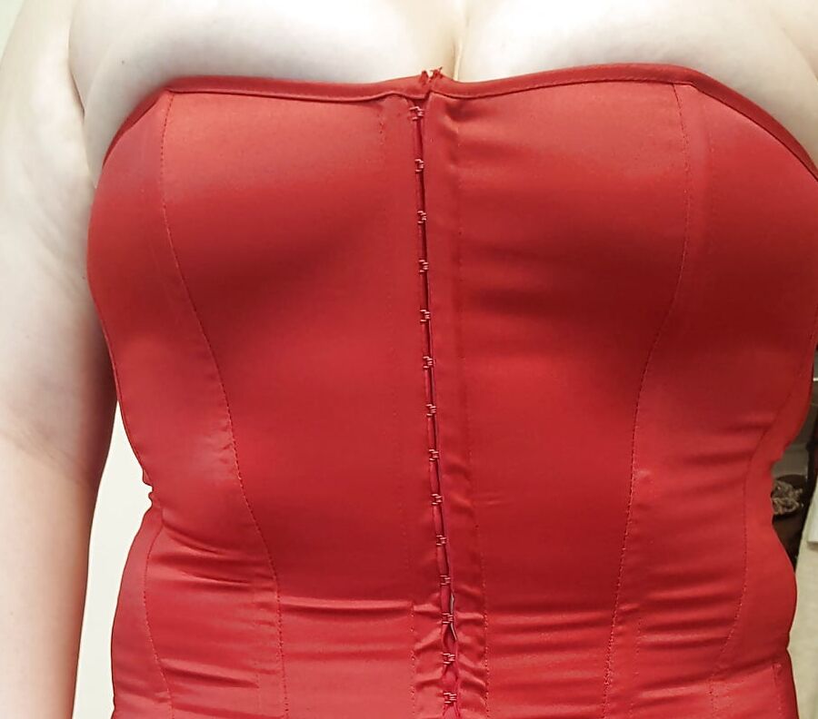 Beautiful, Sexy, Curvy GF