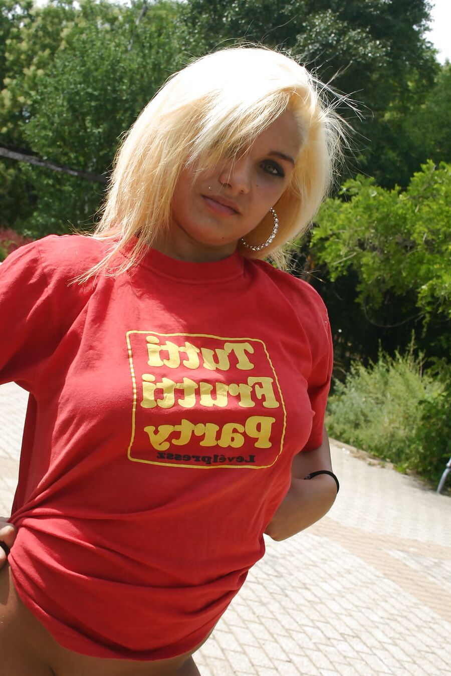Hot blonde euro amateur public place casting