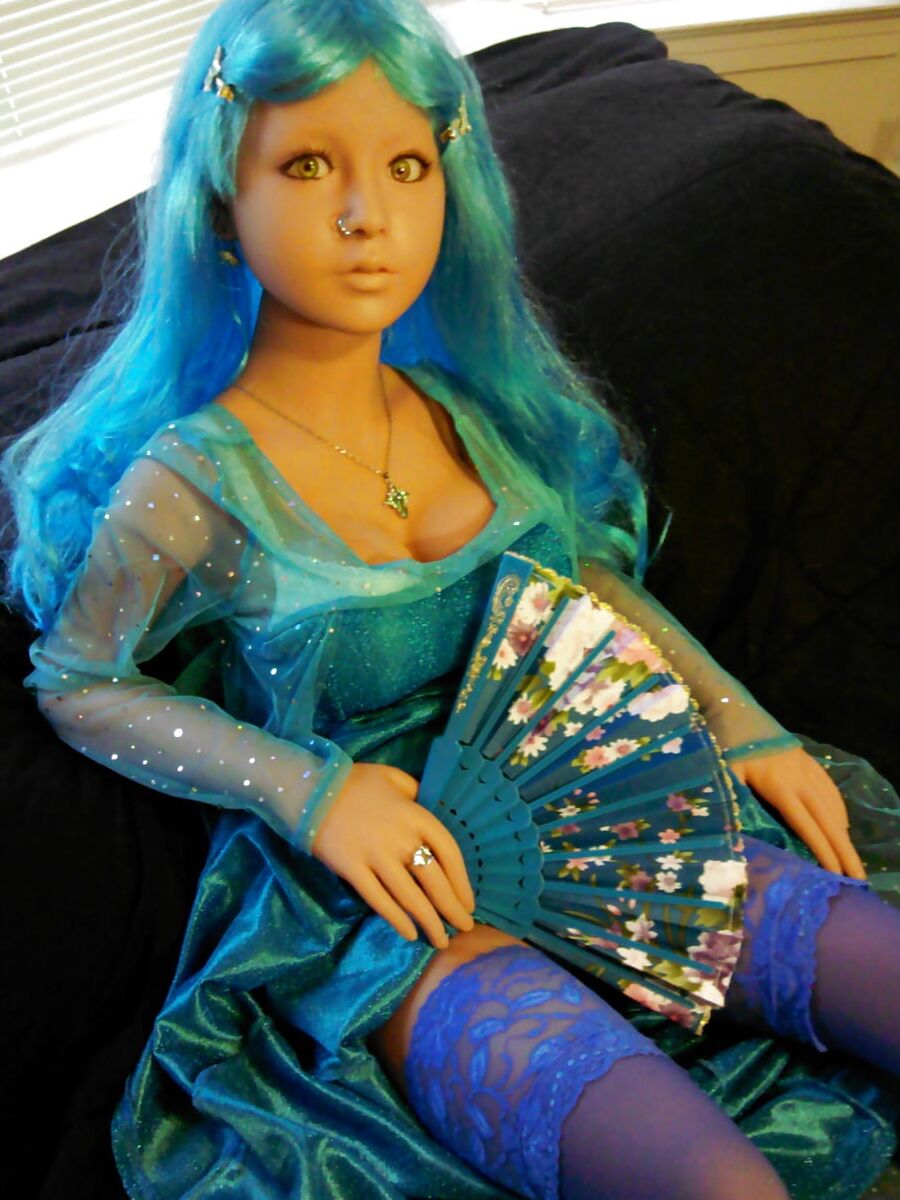 Nina the love doll