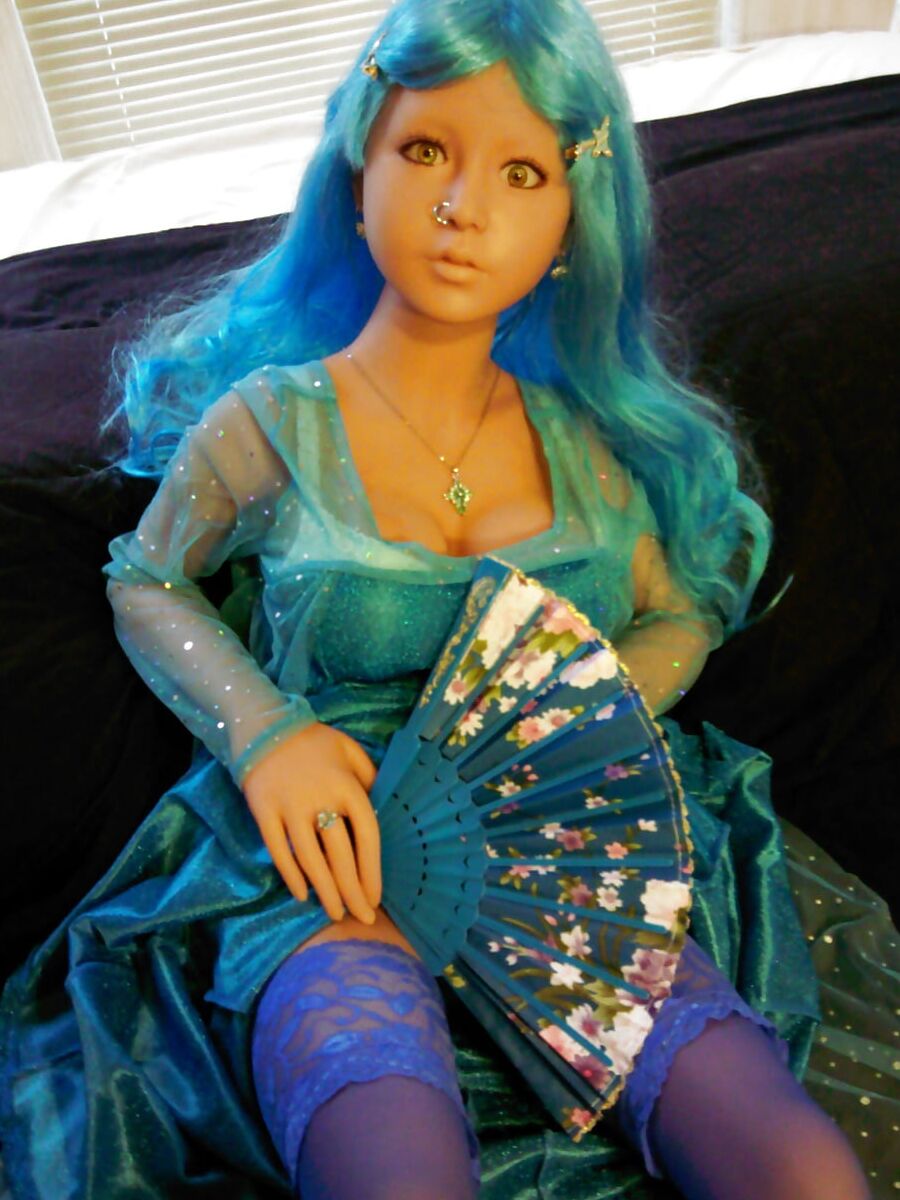 Nina the love doll
