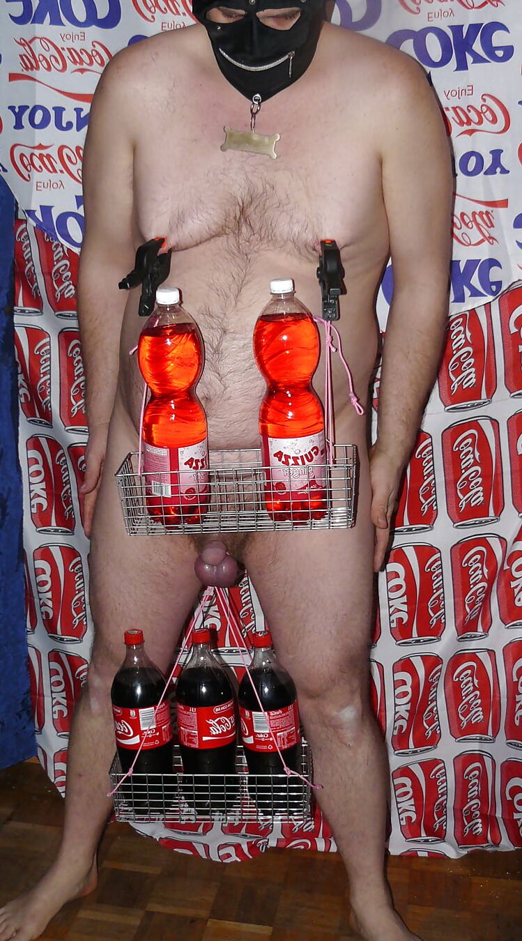 HumanForniture BottlesRack