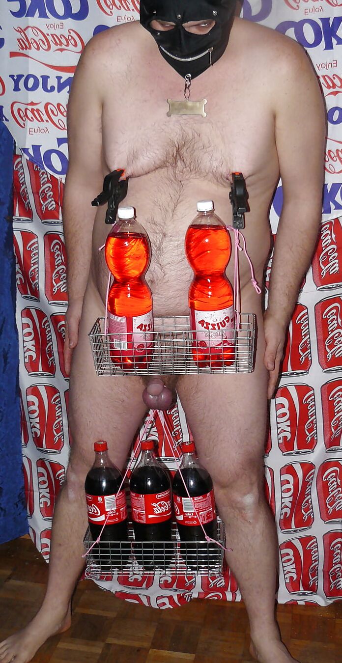 HumanForniture BottlesRack