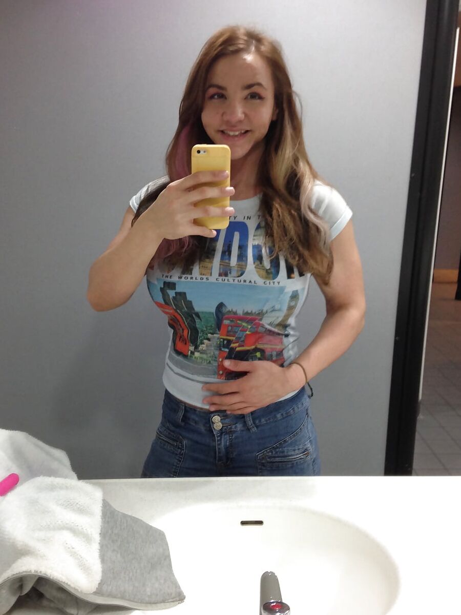 Tabbyanne sexy photos