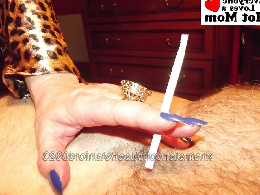 LEOPARD MILF SMOKING PT 2