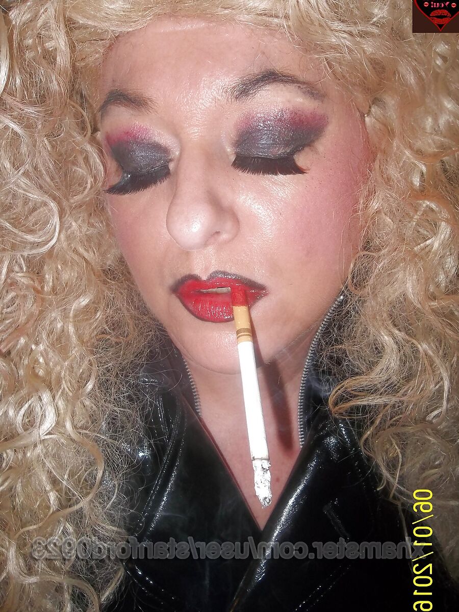 I LOVE SMOKING PT1