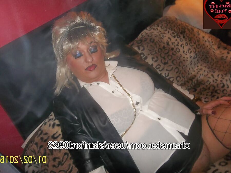 JEAN AT HOME