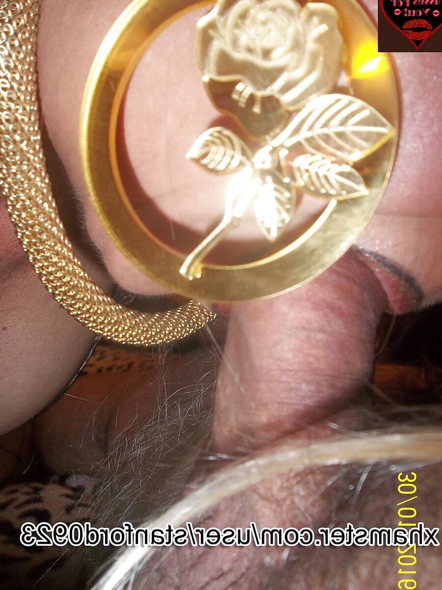 CIGAR GOLD SMOKING PT2